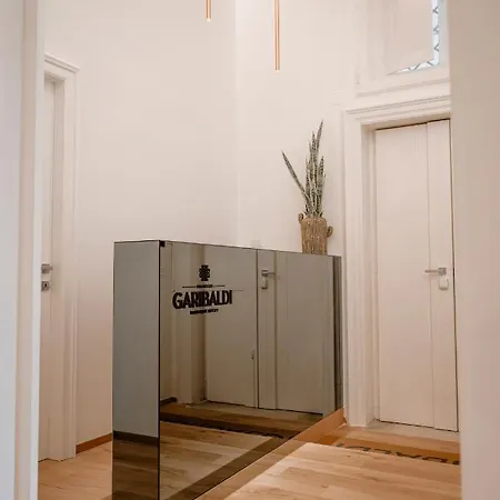 Palazzo Garibaldi - Boutique * Barletta